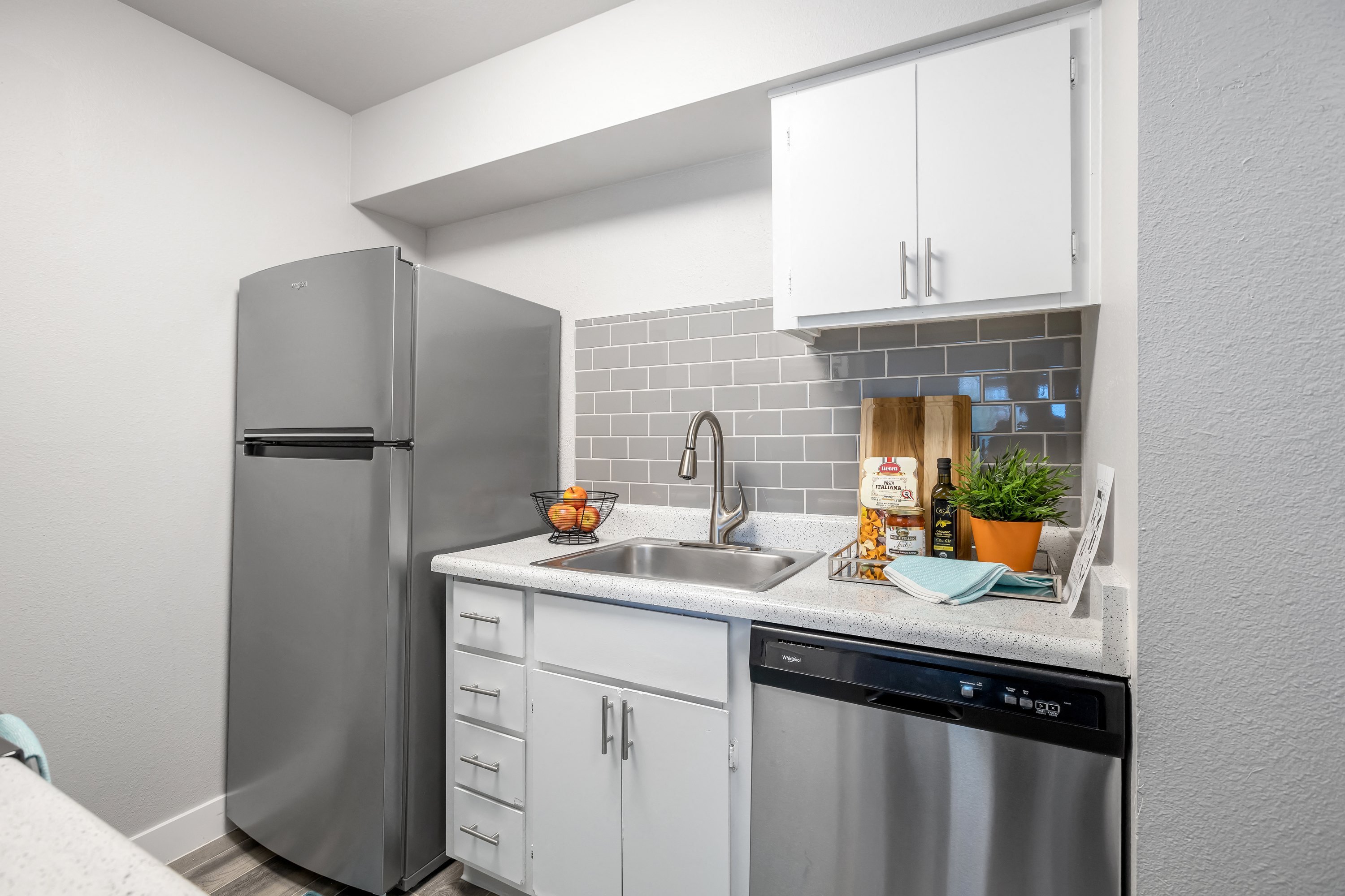 The Mod Apartments photo 2